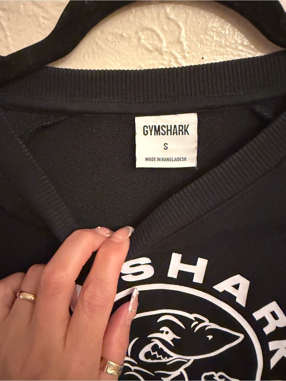 Gymshark Women's legacy Cropped Sweater - Picture 4 of 6